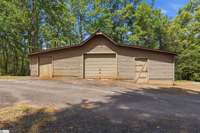 129 Bradley Drive, Pickens, SC 29671