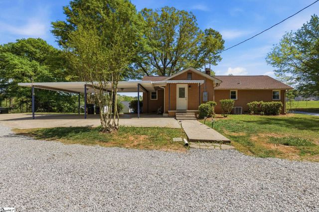 129 Bradley Drive, Pickens, SC 29671