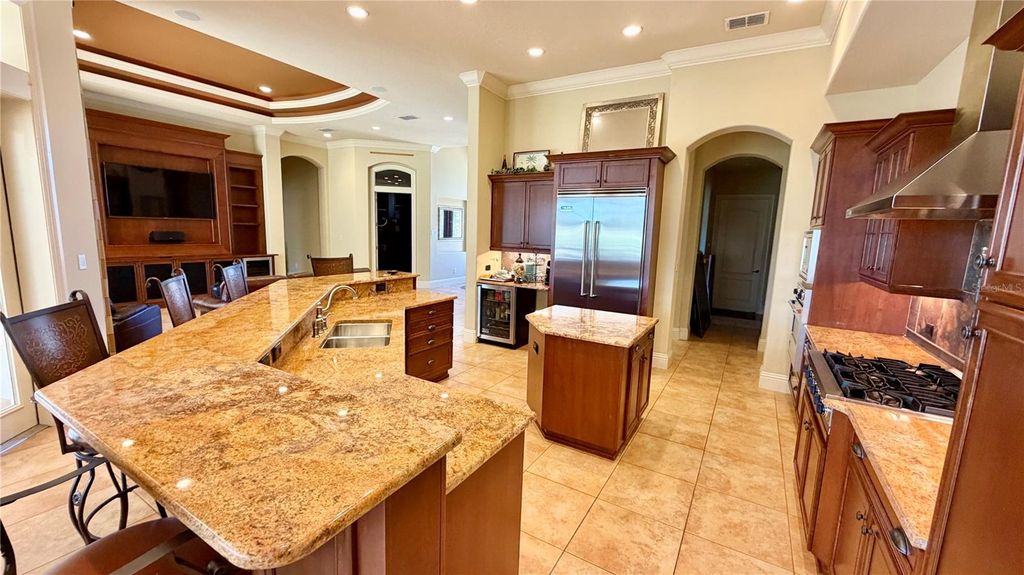 Image 4 of property listing at 6717 SW 179TH AVENUE ROAD, Dunnellon, FL 34432