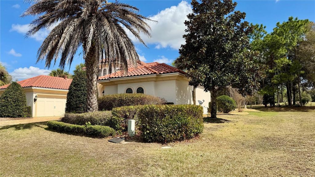 Image 52 of property listing at 6717 SW 179TH AVENUE ROAD, Dunnellon, FL 34432