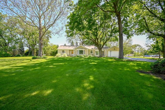 325 Lambert Road, Glen Ellyn, IL 60137