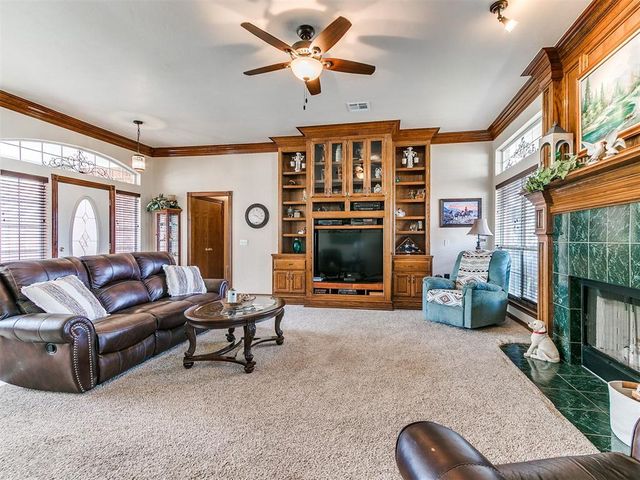 1201 Stable Rock Road, Yukon, OK 73099