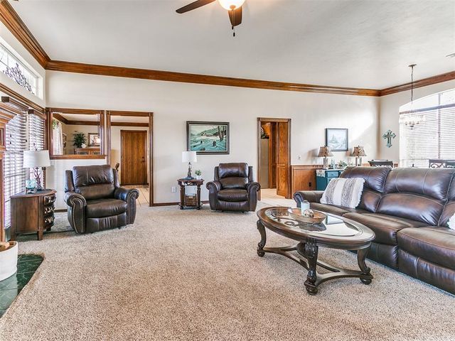 1201 Stable Rock Road, Yukon, OK 73099