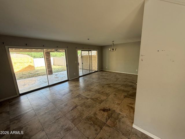 10639 N 63RD Drive, Glendale, AZ 85304