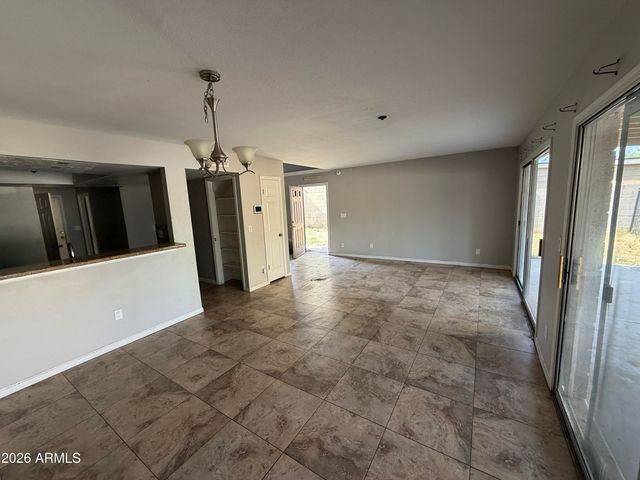 10639 N 63RD Drive, Glendale, AZ 85304