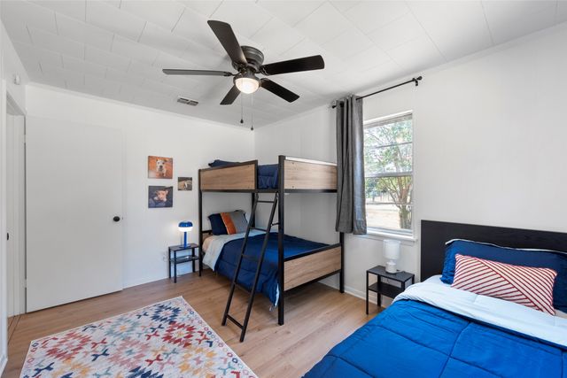 106 Earl Kay Lane, Tool, TX 75143