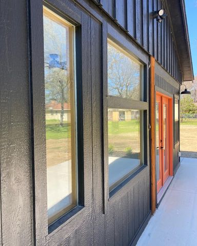 106 Earl Kay Lane, Tool, TX 75143