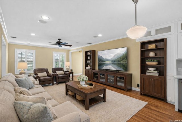 506 castano, San Antonio, TX 78209