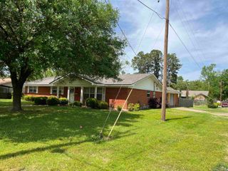 409 E Whelan, Jefferson, TX 75657