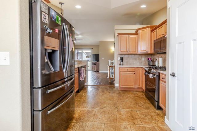 6521 SEMINOLE LN, Rapid City, SD 57702