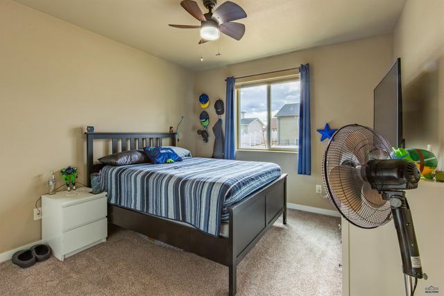 6521 SEMINOLE LN, Rapid City, SD 57702