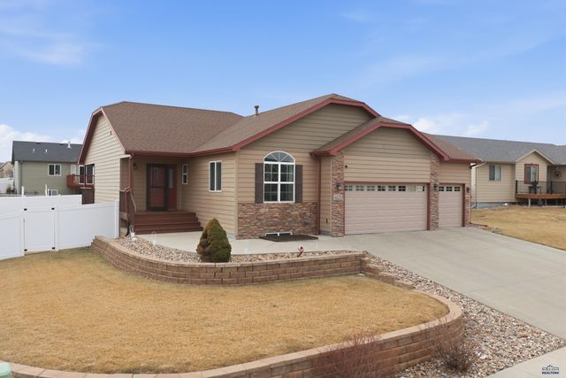 6521 SEMINOLE LN, Rapid City, SD 57702