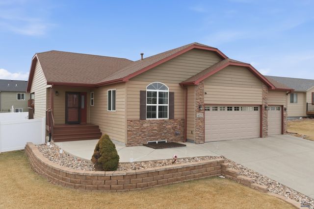 6521 SEMINOLE LN, Rapid City, SD 57702