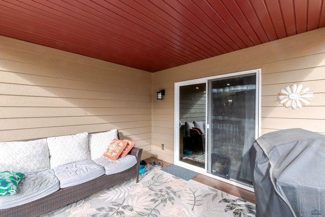 6521 SEMINOLE LN, Rapid City, SD 57702