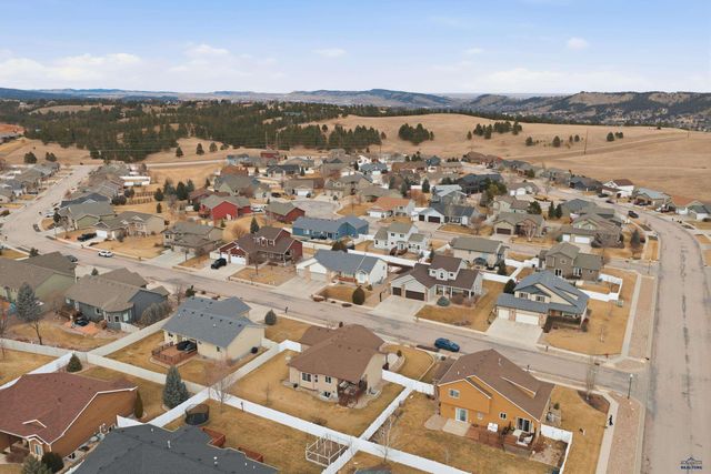 6521 SEMINOLE LN, Rapid City, SD 57702