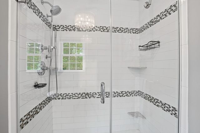 38 Gikas Ln, Marlborough, MA 01752