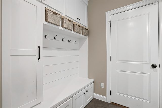 38 Gikas Ln, Marlborough, MA 01752