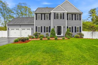 38 Gikas Ln, Marlborough, MA 01752