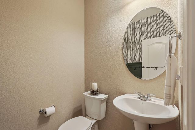 2604 Temescal Drive, Modesto, CA 95355