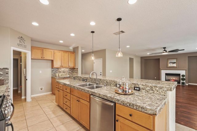2604 Temescal Drive, Modesto, CA 95355