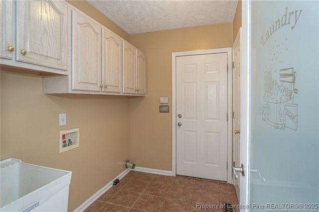 1131 Curry Ford Drive, Fayetteville, NC 28314