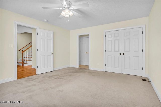 814 Canal Cove Road, Lake Waccamaw, NC 28450