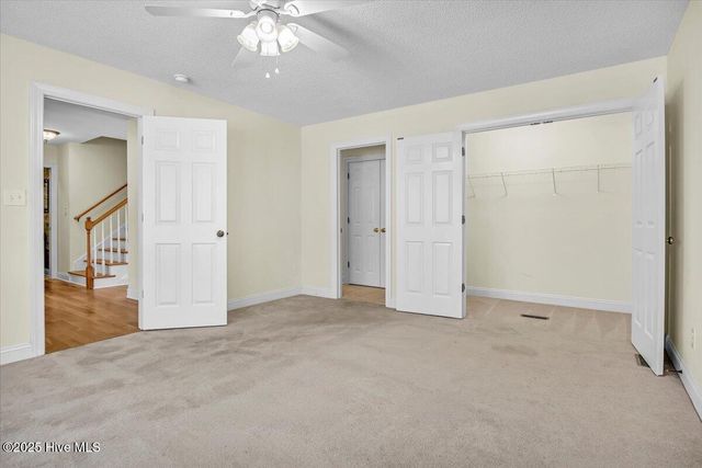 814 Canal Cove Road, Lake Waccamaw, NC 28450