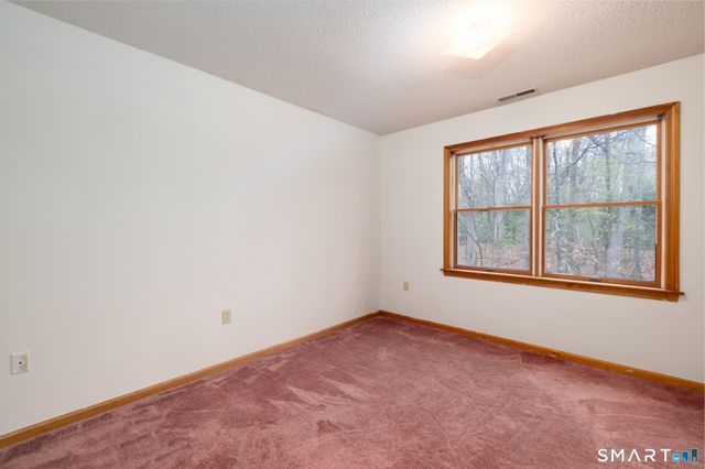 90 Fenn Road, Middlebury, CT 06762