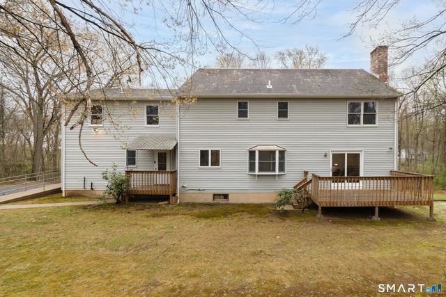 90 Fenn Road, Middlebury, CT 06762