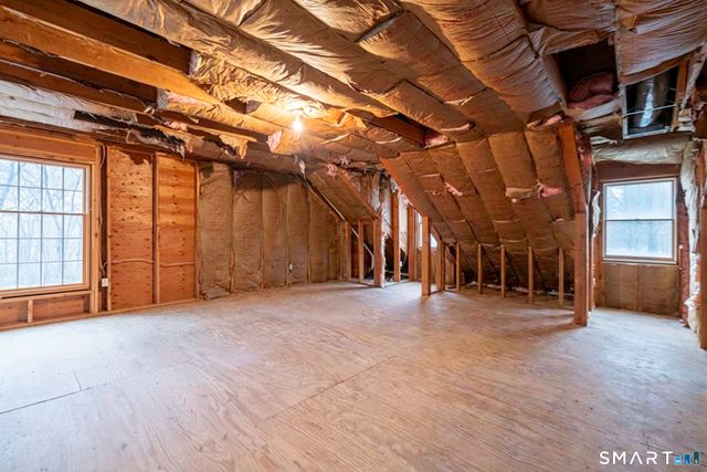90 Fenn Road, Middlebury, CT 06762