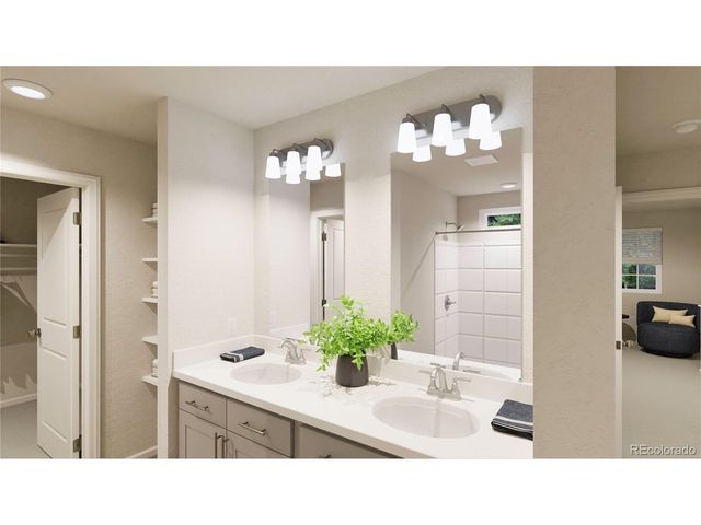 22274 E 39th Ave, Aurora, CO 80019