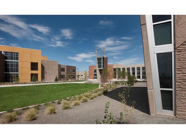 22274 E 39th Ave, Aurora, CO 80019