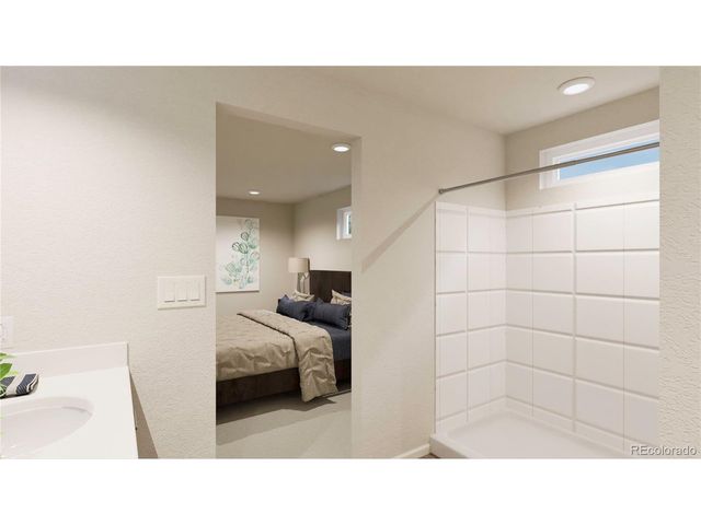 22274 E 39th Ave, Aurora, CO 80019