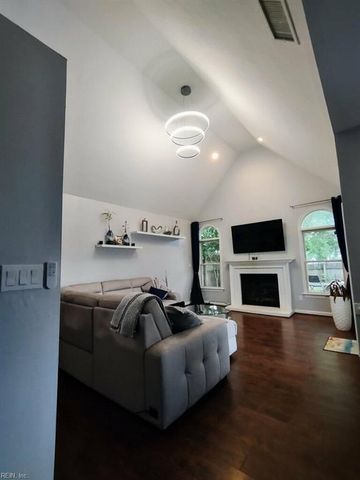 2205 Timberdale CT, Virginia Beach, VA 23456