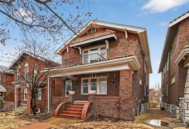 4958 Tholozan Avenue, St Louis, MO 63109