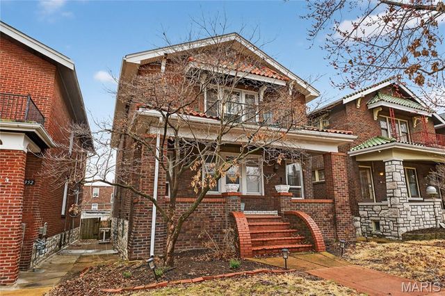 4958 Tholozan Avenue, St Louis, MO 63109