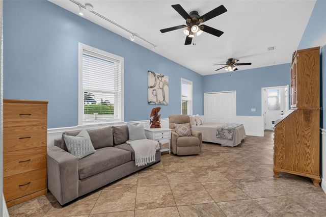 17019 4TH AVENUE E, Bradenton, FL 34212