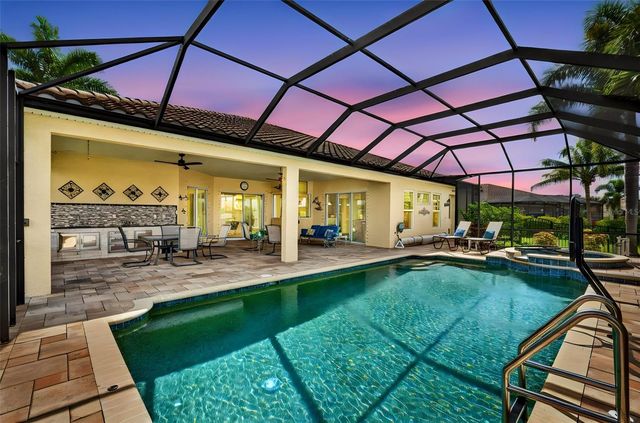 17019 4TH AVENUE E, Bradenton, FL 34212