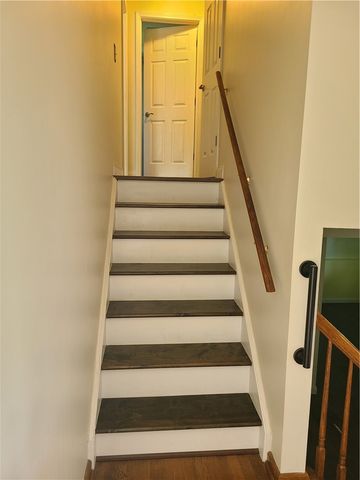 6156 County Road 41, Farmington, NY 14425