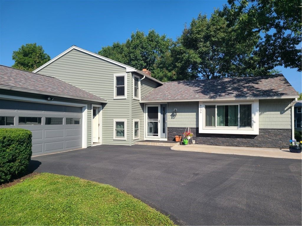 6156 County Road 41, Farmington, NY 14425