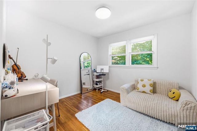 33 Mattocks Place, Closter, NJ 07624