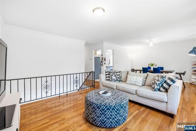 33 Mattocks Place, Closter, NJ 07624