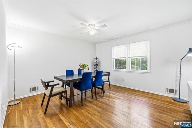33 Mattocks Place, Closter, NJ 07624