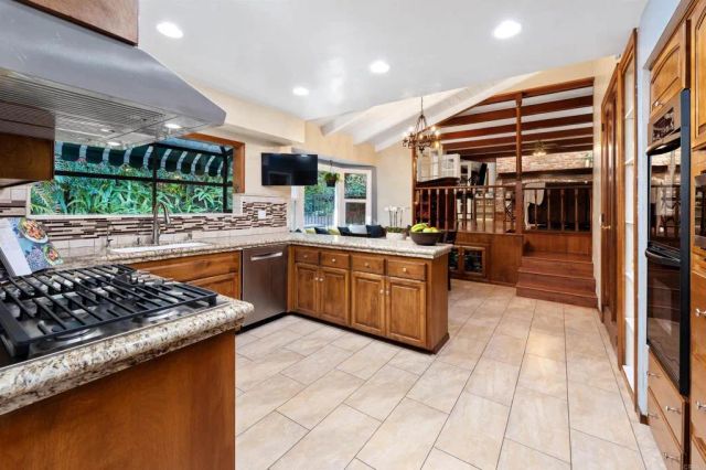 8745 Glenira Avenue, La Mesa, CA 91941