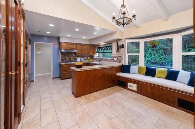 8745 Glenira Avenue, La Mesa, CA 91941