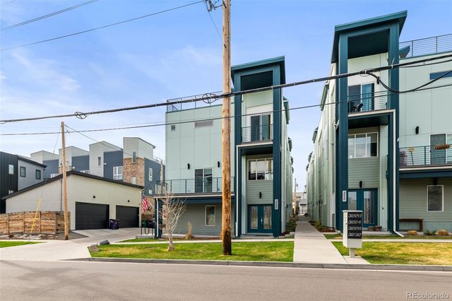 3220 W 20th Street 1, Denver, CO 80211