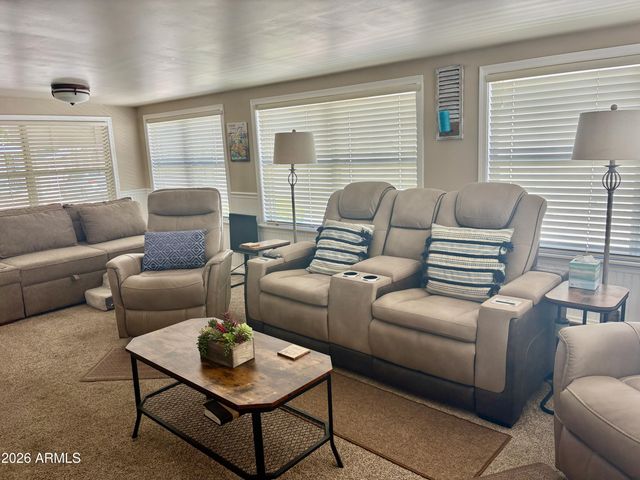 821 N MESQUITE TREE Drive 68, Dewey, AZ 86327