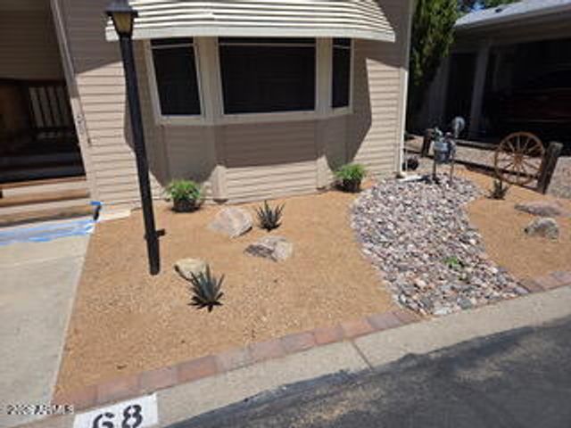 821 N MESQUITE TREE Drive 68, Dewey, AZ 86327
