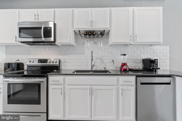 2538 E EAGER ST, Baltimore, MD 21205