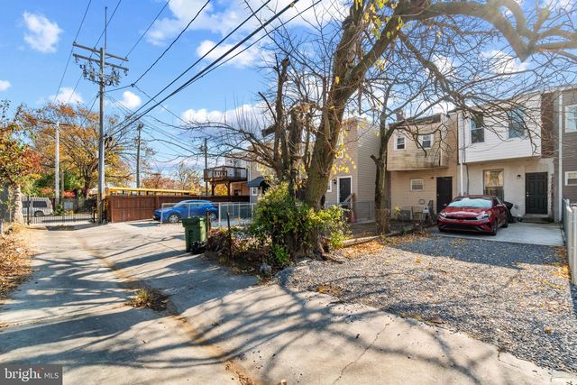 2538 E EAGER ST, Baltimore, MD 21205